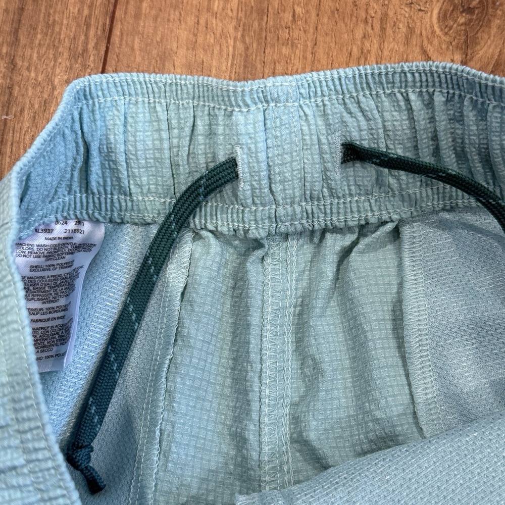 Columbia NWT Sucker For Summer Shorts Aqua Blue 4" Women's Sz Small S Pull On - Picture 5 of 6